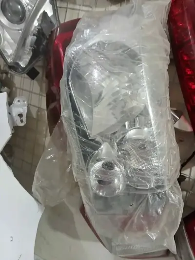 SUZUKI NEW CULTUS HEADLIGHT RIGHT SIDE For Sale in Surjani Town | Karachi Ads
