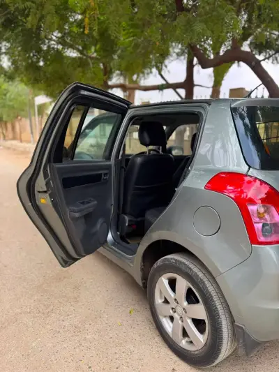 Suzuki Swift 1.3 DLX For Sale in North Karachi Sector 8 | Karachi Ads - photo 9