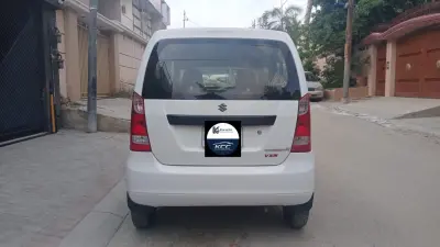 Suzuki WagonR 2021 2020 2019 For Sale in Gulshan-e-Iqbal Block 10 | Karachi Ads - photo 5