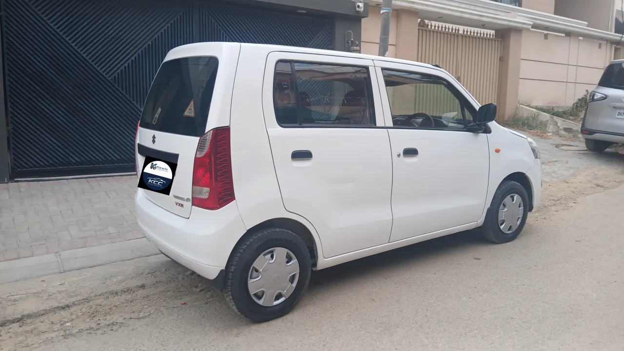 Suzuki WagonR 2021 2020 2019 For Sale in Gulshan-e-Iqbal Block 10 | Karachi Ads - photo 7