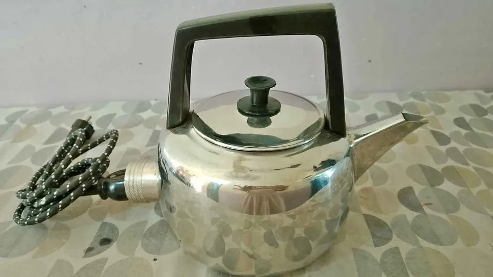 SWAN Electric Kettle Pure Steel for Sale in Tariq Road, Karachi - photo 1