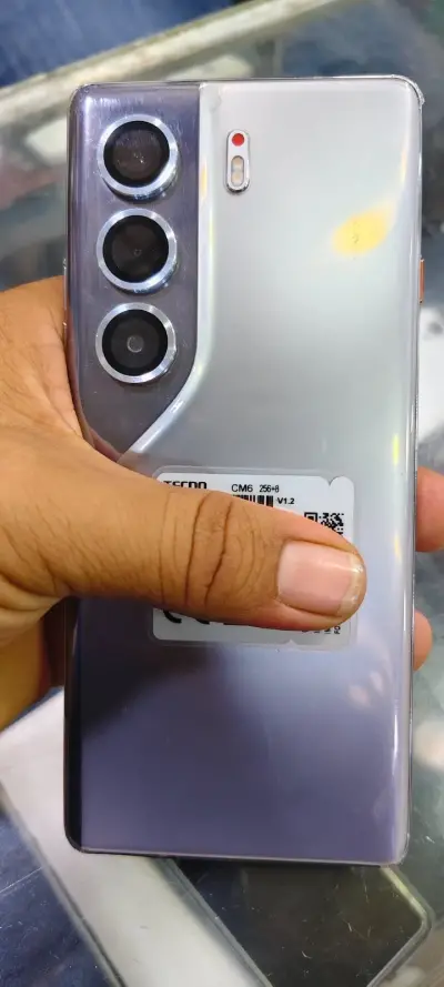 Tecno camon 40 pro For Sale in Landhi | Karachi Ads - photo 4