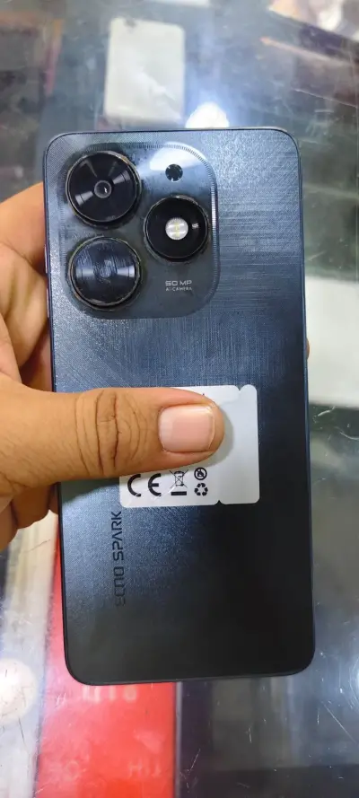 Tecno spark 20c
