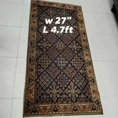 This rug has a minor issue;