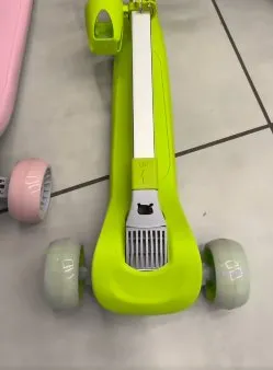 Tinimini New Foldable 3-Wheel Kids Scooter - photo 5