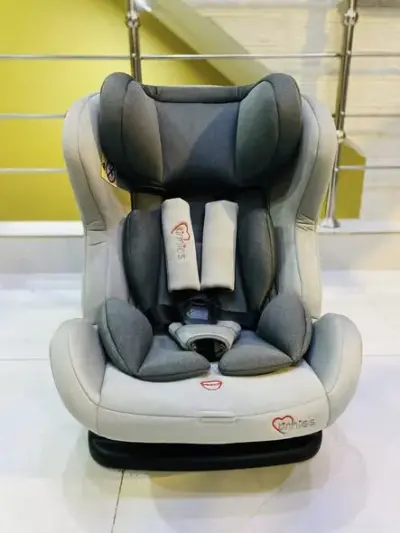 Tinnies car seat For Sale in Gulistan-e-Jauhar | Karachi Ads