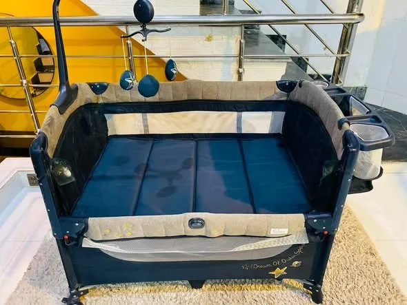Tinnies side drop down playpen available for sale - photo 2