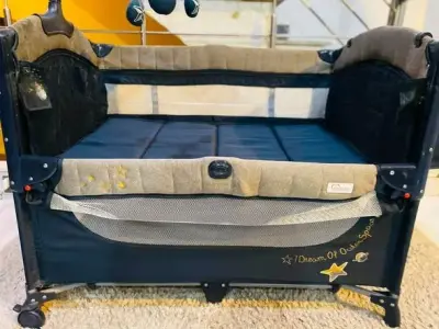Tinnies side drop down playpen available for sale - photo 3