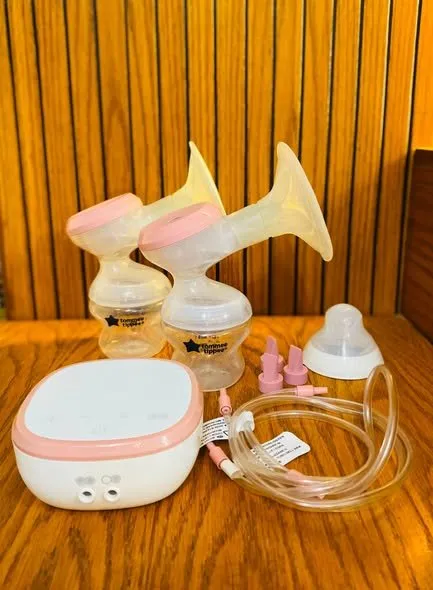 Tommee tippee double breast pump - photo 1