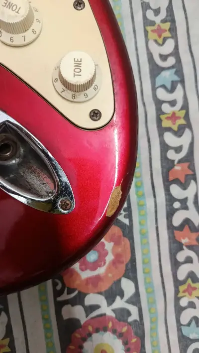 Tony Smith Electric Guitar – 6 String | Red Finish | Excellent Condition For Sale in Shah Faisal Colony | Karachi Ads