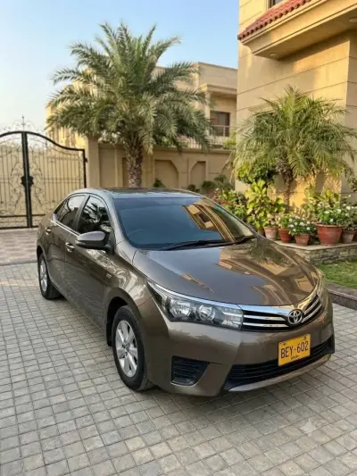 Toyota Corolla Altis 1.6 Automatic For Sale in Gulistan-e-Jauhar | Karachi Ads