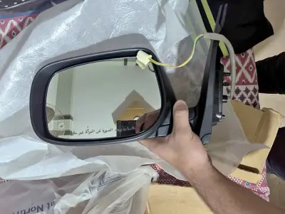 Toyota Corolla GLI/XLI (2010 2012) Left Side View Mirror For Sale in Gulshan-e-Iqbal | Karachi Ads - photo 2
