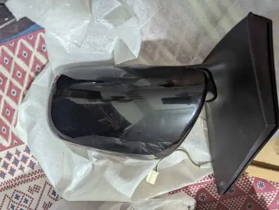 Toyota Corolla GLI/XLI (2010 2012) Left Side View Mirror For Sale in Gulshan-e-Iqbal | Karachi Ads - photo 3