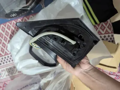 Toyota Corolla GLI/XLI (2010 2012) Left Side View Mirror For Sale in Gulshan-e-Iqbal | Karachi Ads - photo 5