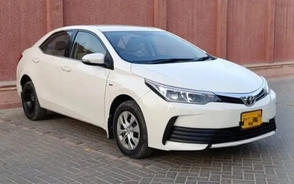 π Toyota Corolla XLi 2018 | Reliable Family Sedan | Easy Installments Available For Sale in Shahra-e-Faisal | Karachi Ads - photo 1