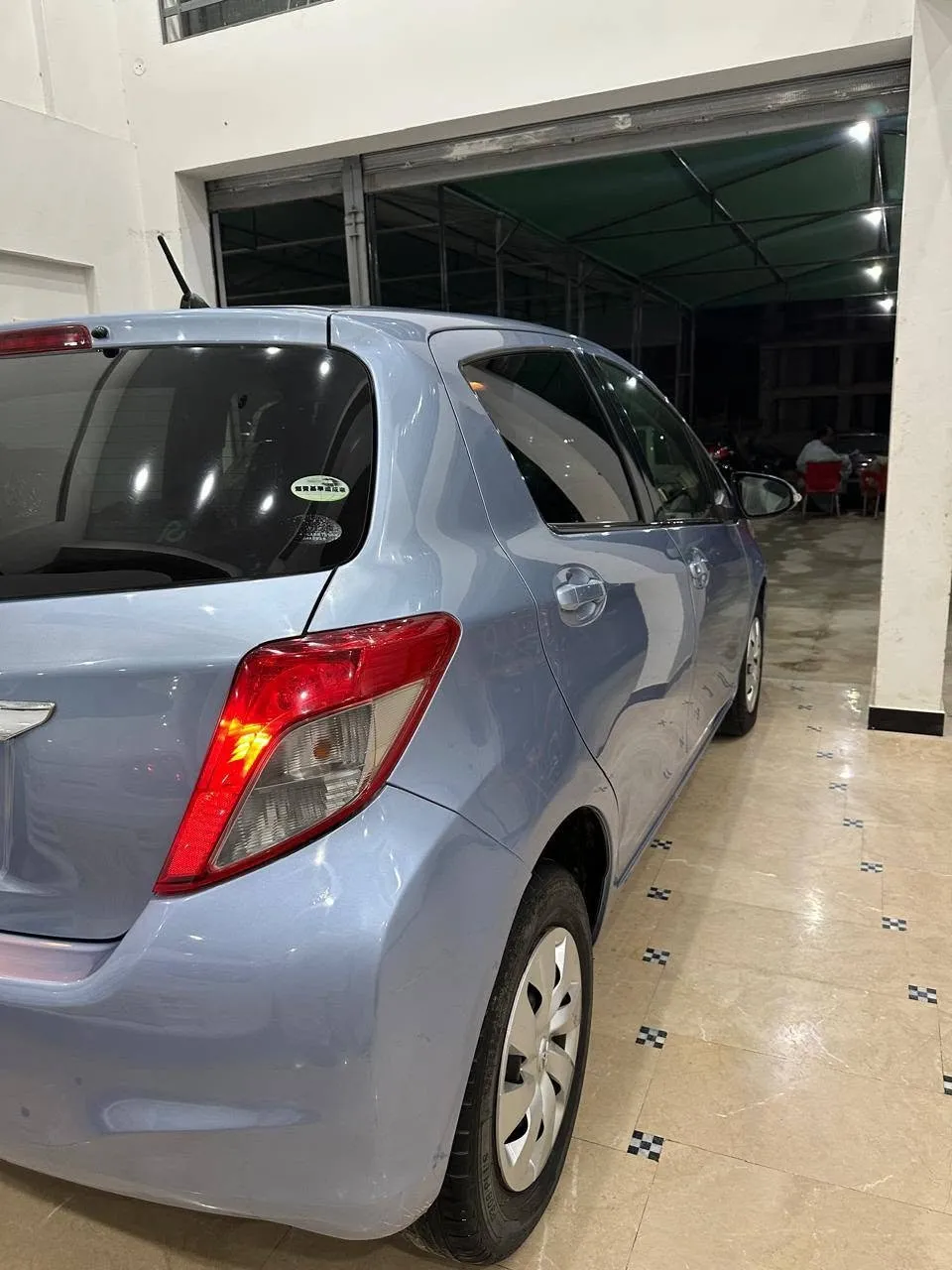 TOYOTA VITZ 1.0 (AUTOMATIC) - photo 11