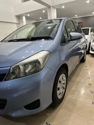 TOYOTA VITZ 1.0 (AUTOMATIC) - photo 14