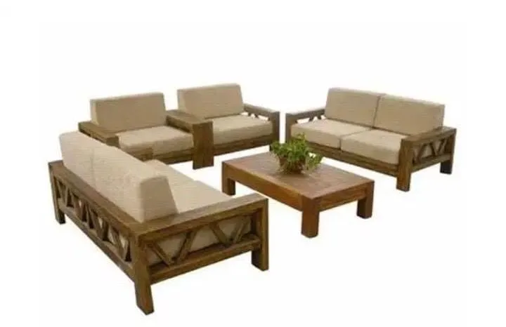 Traditional style Shesham sofa set with modern touch by Ak Interiors and furniture design in Gulistan-e-Jauhar | Karachi Ads - photo 1