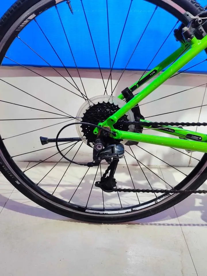 Trek 7.4 FX Series Hybrid For Sale in Clifton | Karachi Ads - photo 3