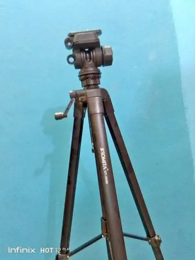 Tripod Somita Stand - For Sale in Orangi Town, Karachi
