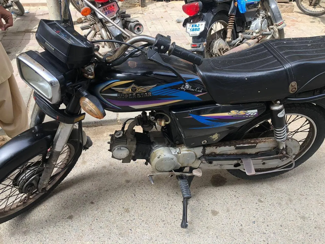 Unique For Sale in Gizri | Karachi Ads - photo 3