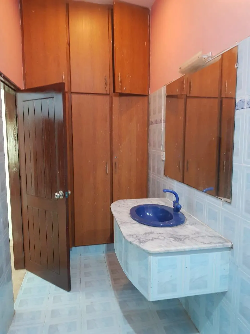 Upper Portion for rent - photo 2