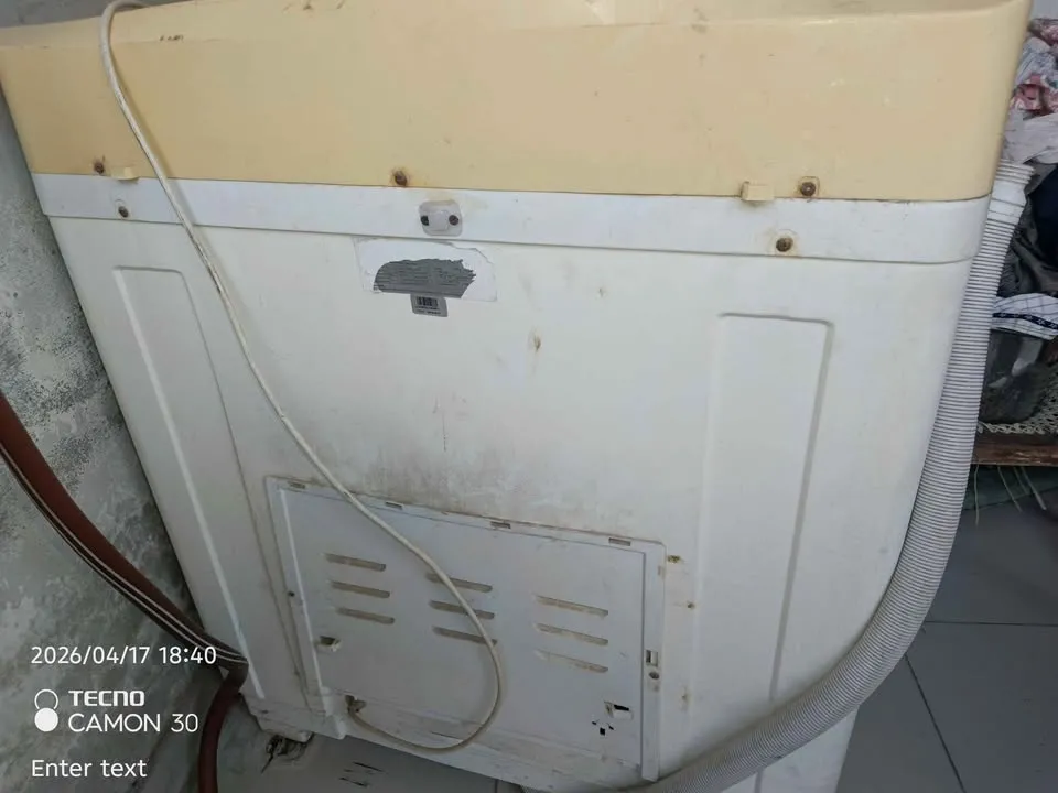 Urgent Kenwood Twin Tub Washing Machine For Sale in Gulistan-e-Jauhar Block 3, Karachi - photo 6