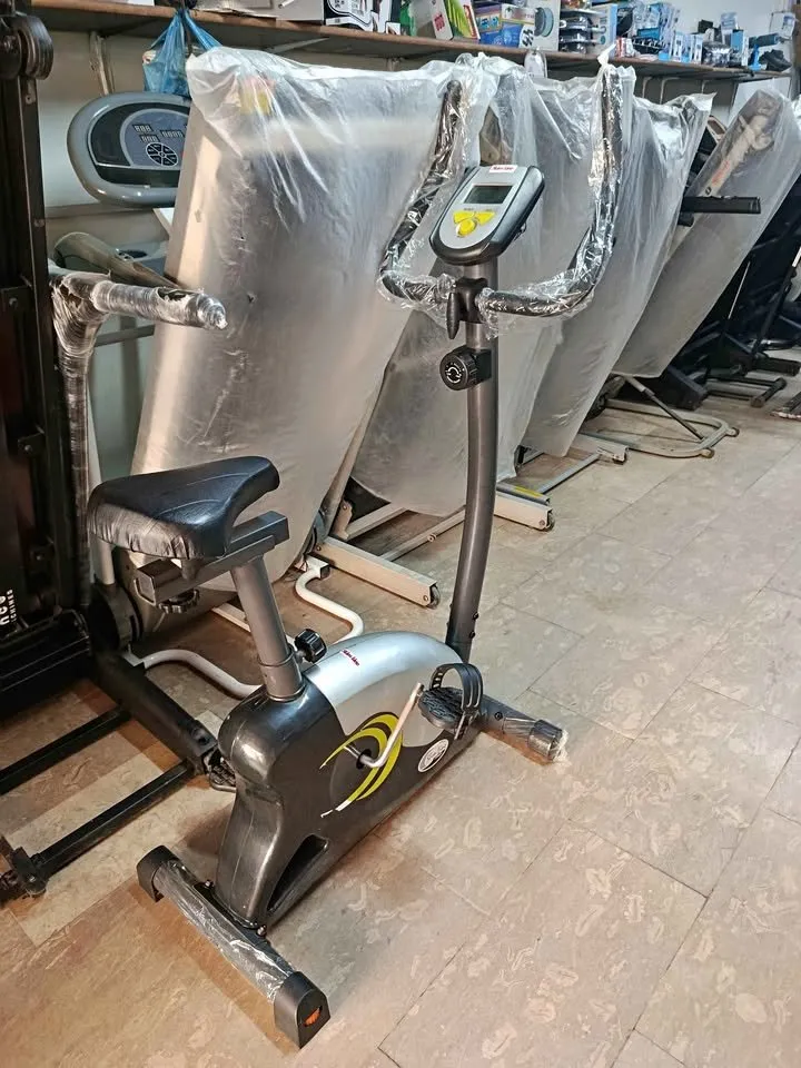Used exercise bikes recumbent spin bikes - photo 1