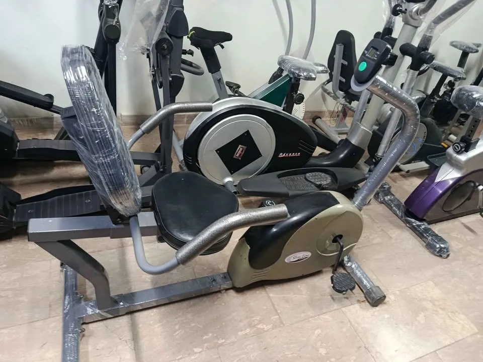 Used exercise bikes recumbent spin bikes - photo 7