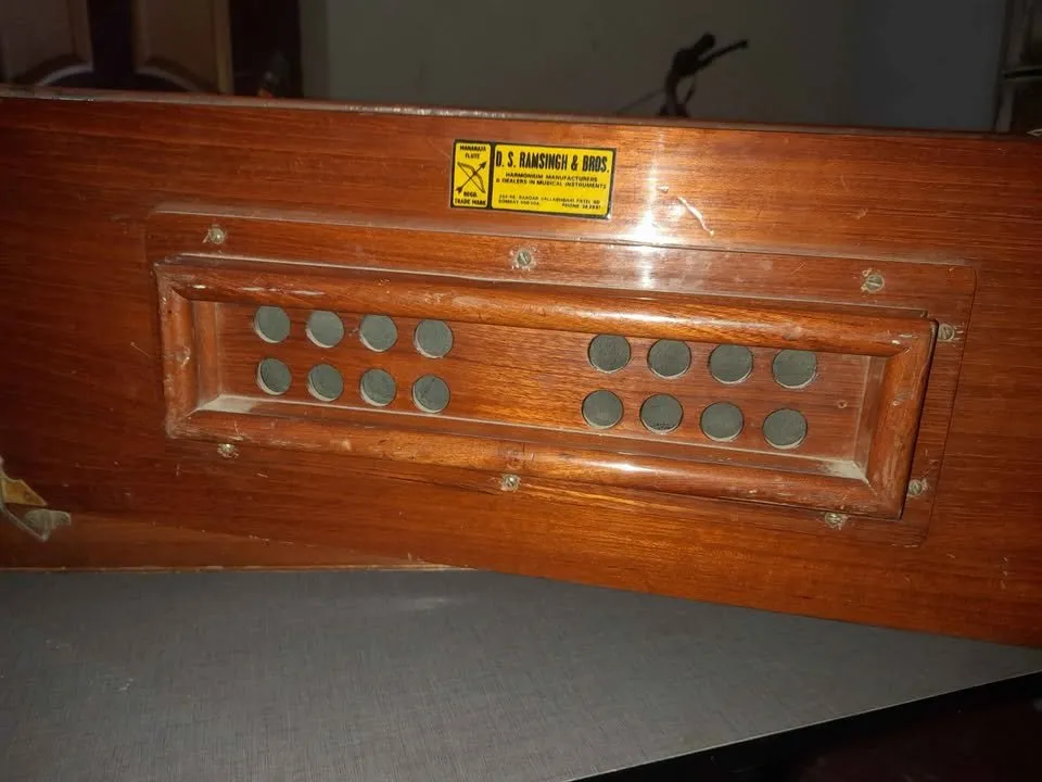 used Harmonium - photo 7