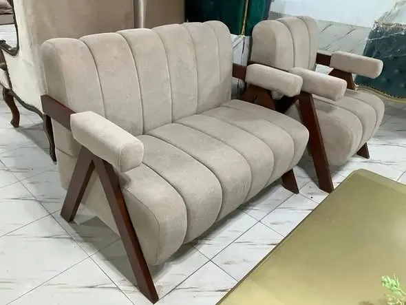 V-Legs Sofa Set For Sale in Gulistan-e-Jauhar | Karachi Ads - photo 2