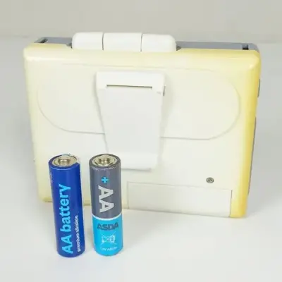 Vintage 1980s Eltronik Personal Stereo Auto-Stop Cassette Player - For Sale in Buffer Zone, Karachi