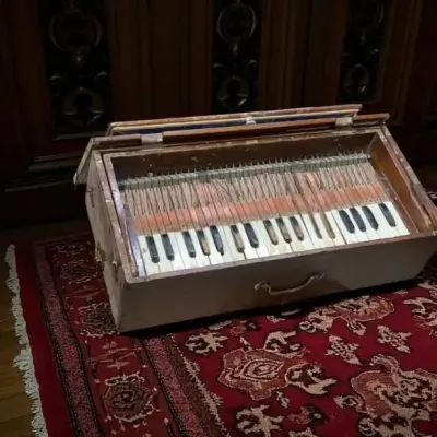 Vintage Portable Harmonium - photo 3