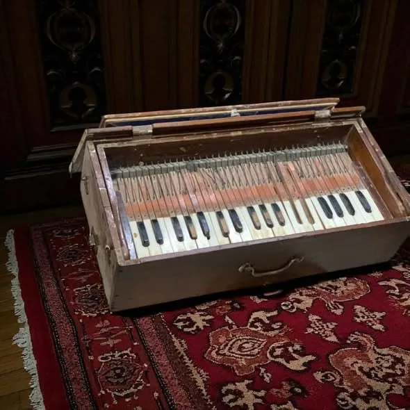 Vintage Portable Harmonium - photo 3