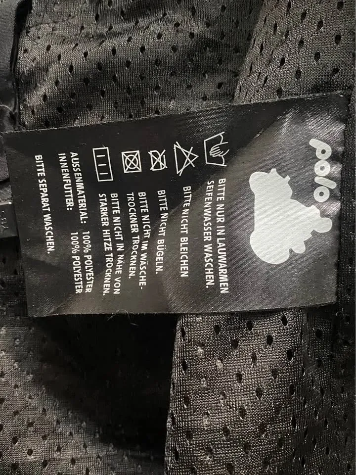 Vintage riding jacket For Sale in Gulshan-e-Iqbal | Karachi Ads - photo 5