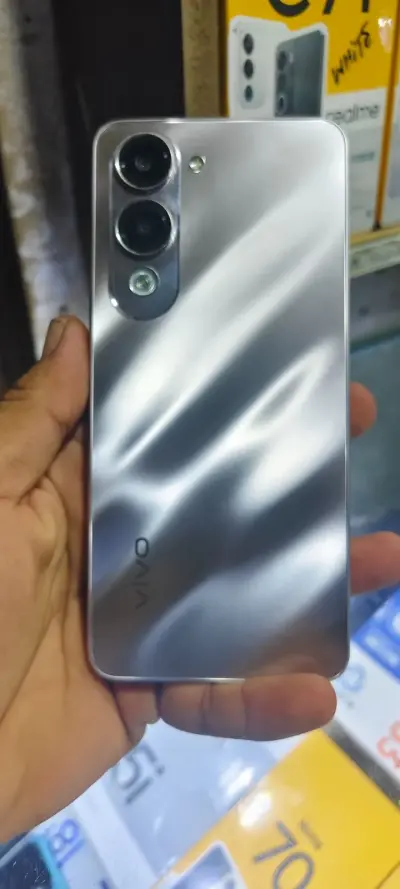 Vivo Y04 For Sale in Landhi | Karachi Ads