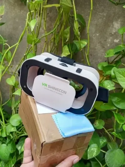 VR Box for Sale - Like New! 🎮