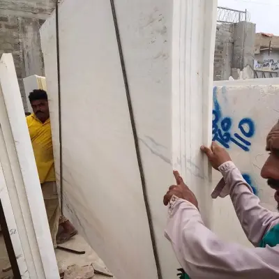White marble slabs and tiles - photo 5