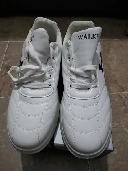 White shoes For Sale in Gulshan-e-Iqbal | Karachi Ads - photo 2