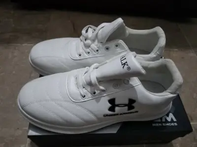 White shoes For Sale in Gulshan-e-Iqbal | Karachi Ads - photo 3