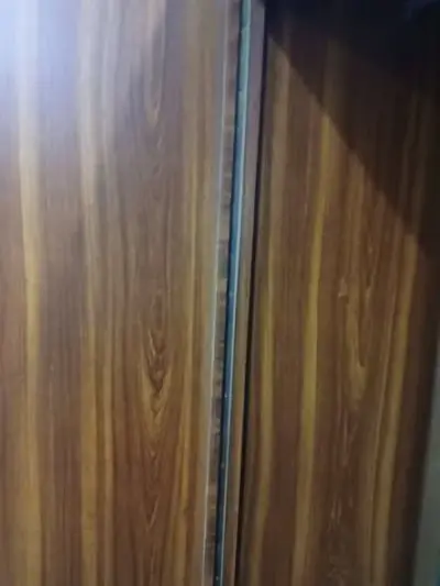 Wooden Cupboard 6X6, 10/10 condition, Scratchless, urgent sale - photo 3