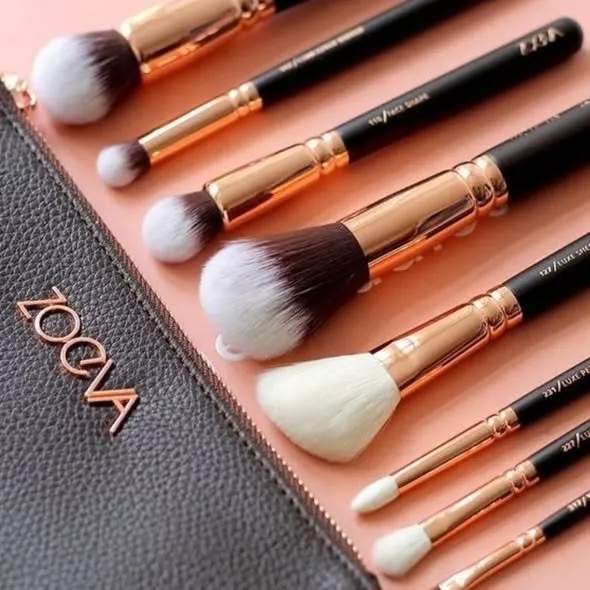 Zoeva 15 Piece Makeup Brushes Set With Pouch - photo 2