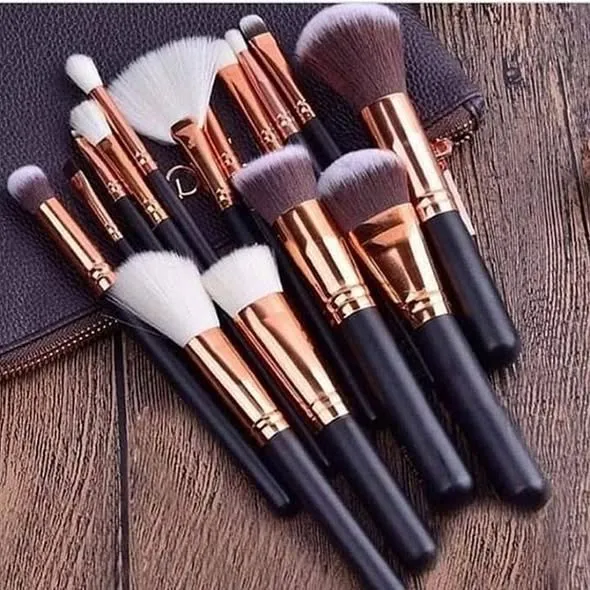 Zoeva 15 Piece Makeup Brushes Set With Pouch - photo 4